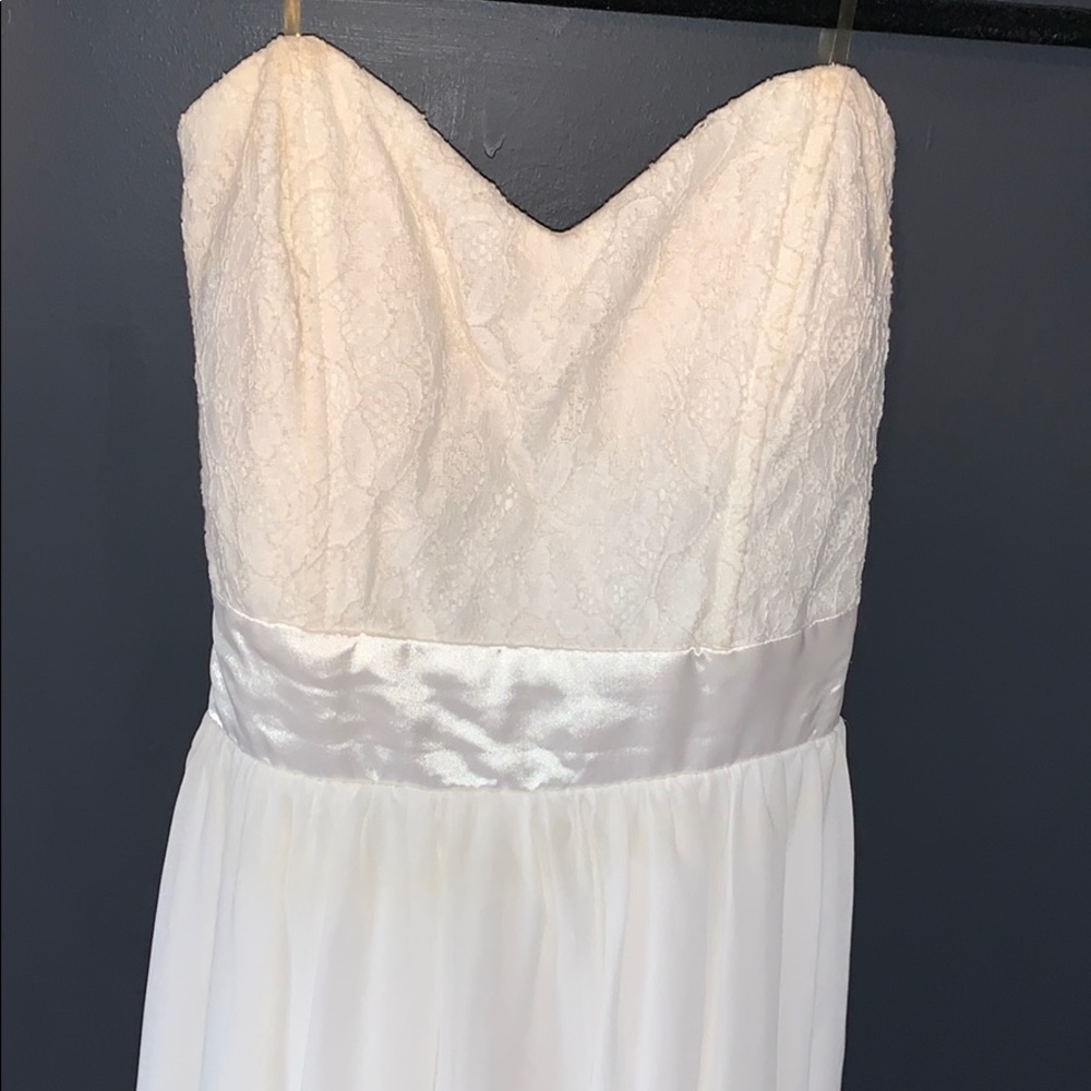 White strapless dress